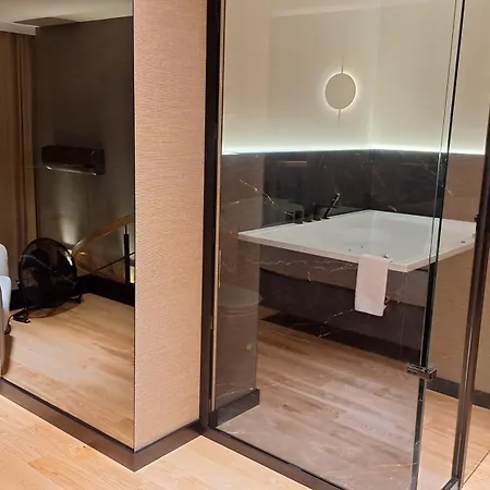 Apartament Premium Z Jacuzzi Nad Zegrzem