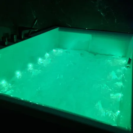 Premium Z Jacuzzi Nad Zegrzem Apartament