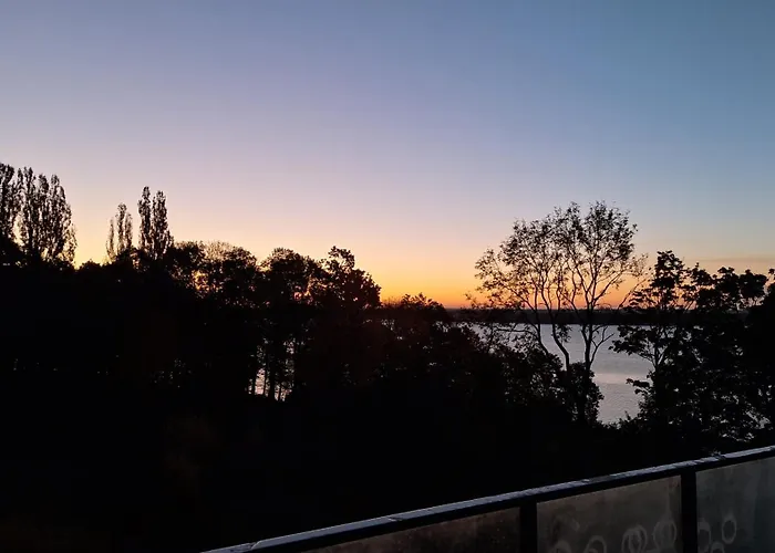 Apartament Premium Z Jacuzzi Nad Zegrzem Zegrze